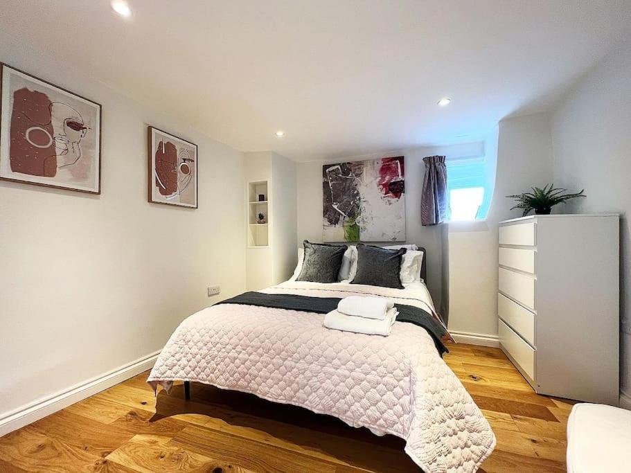Quirky 3 Bedroom Town House In Clifton, 브리스틀 외부 사진